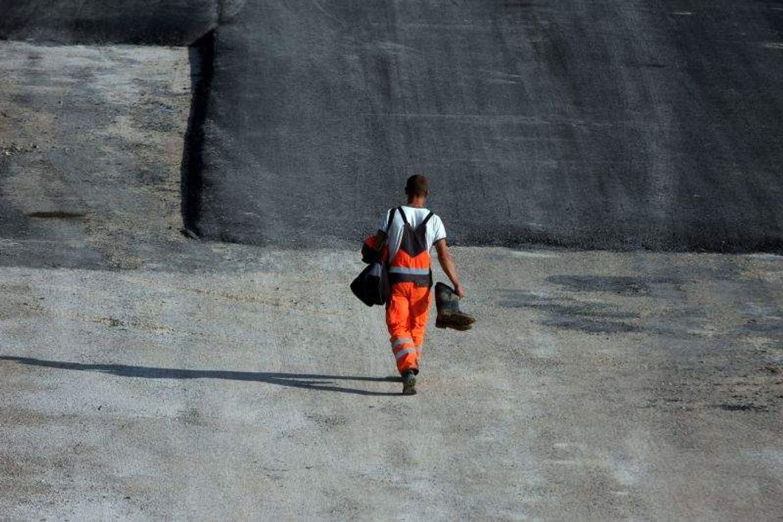 Lubelskie jednym z największych placów budowy dróg w Polsce Lubelskie jednym z największych placów budowy dróg w Polsce