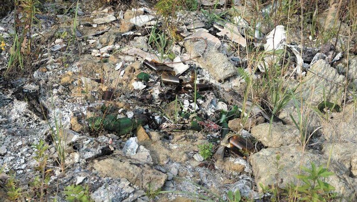 Lubelskie. Kara więzienia za zakopanie tokstycznych odpadów. Były tylko 30 cm pod ziemią