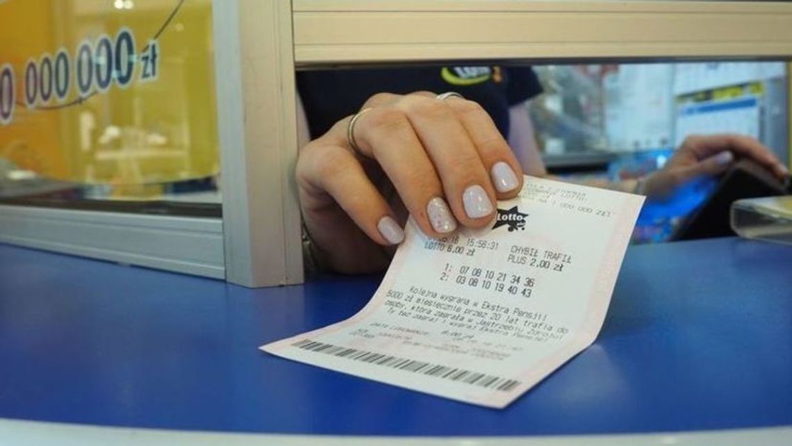 Lubelskie ma nowego milionera. Szóstka padła w lotto plus Lubelskie ma nowego milionera. Szóstka padła w lotto plus