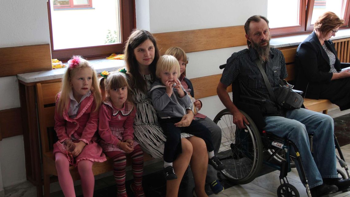 Lubelskie: Najpierw spłonął im dom, potem mogli stracić dzieci. Jest decyzja sądu