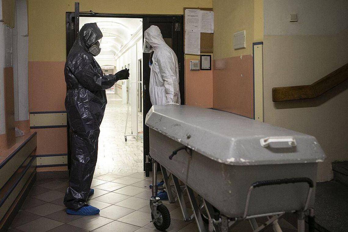 Lubelskie: Nie żyją 33 osoby z infekcją COVID-19. Są wśród nich czterdziestolatkowie