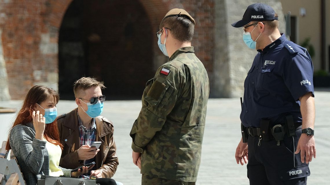 Lubelskie. Od soboty ponad 1,9 mln osób w żółtej strefie, a 142 tys. w czerwonej