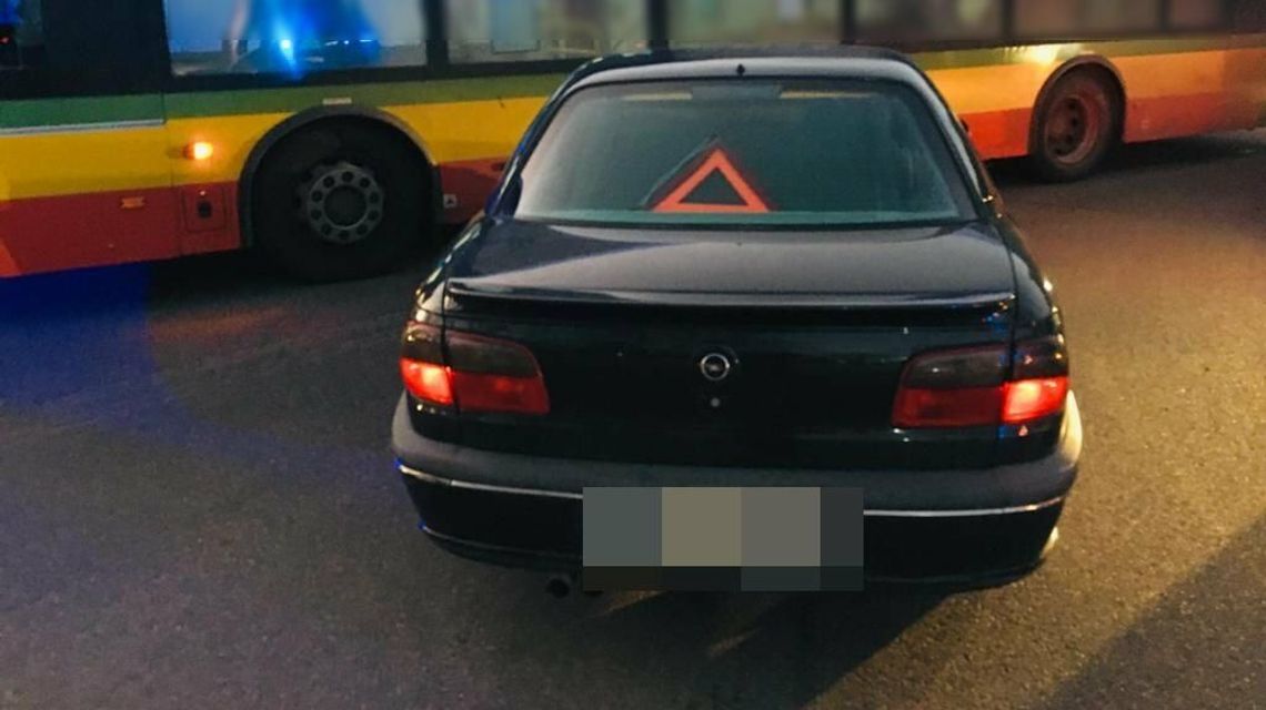 Lubelskie. Opel, BMW i autobus. To musiało się źle skończyć