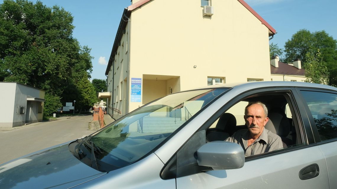 Lubelskie. Pan Andrzej zmarł w samochodzie kolegi. Prokuratura zbada, czemu szpital go nie przyjął