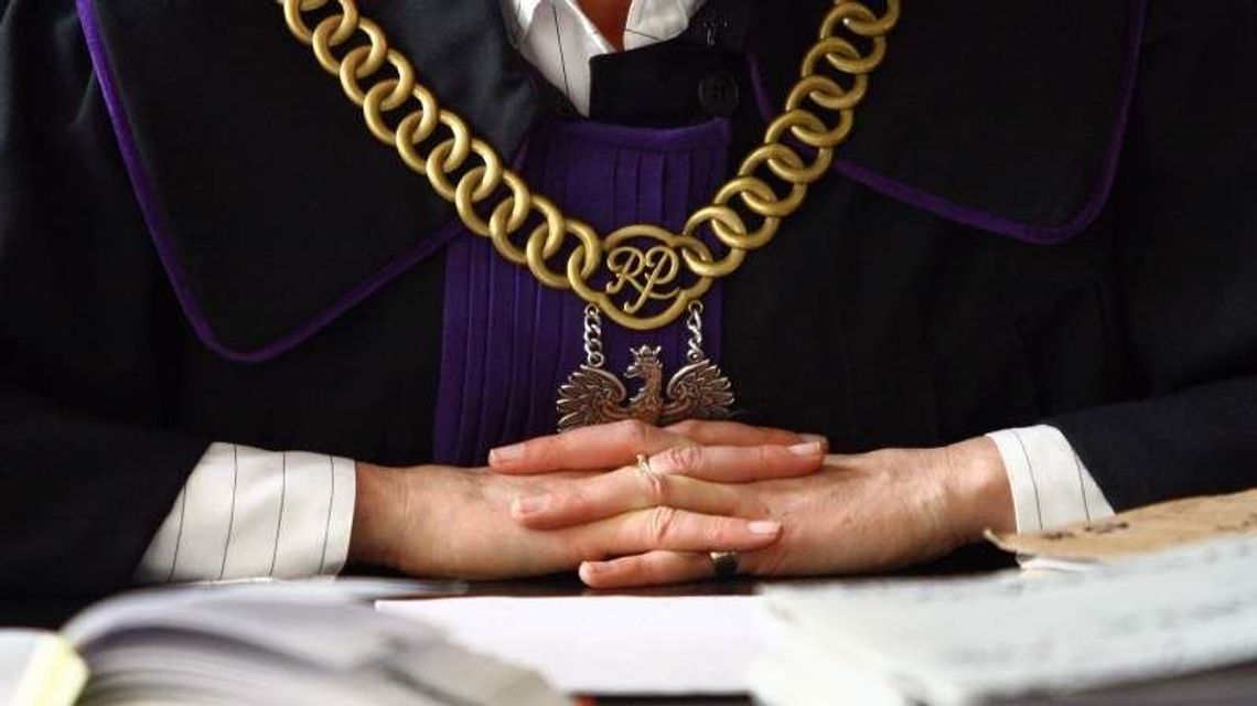 Lubelskie: Pierwsze wyroki za łamanie zasad kwarantanny. Kary grzywny