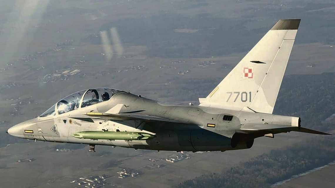 Lubelskie. Pilotów wojskowych odrzutowców szukają w urzędzie pracy