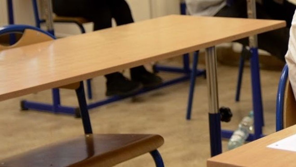 Lubelskie: Policja przyjechała do szkoły. Gimnazjalistka była nietrzeźwa