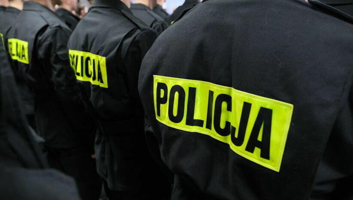 Lubelskie. „Policjanci” i „bankowcy” grasują i zgarniają duże pieniądze