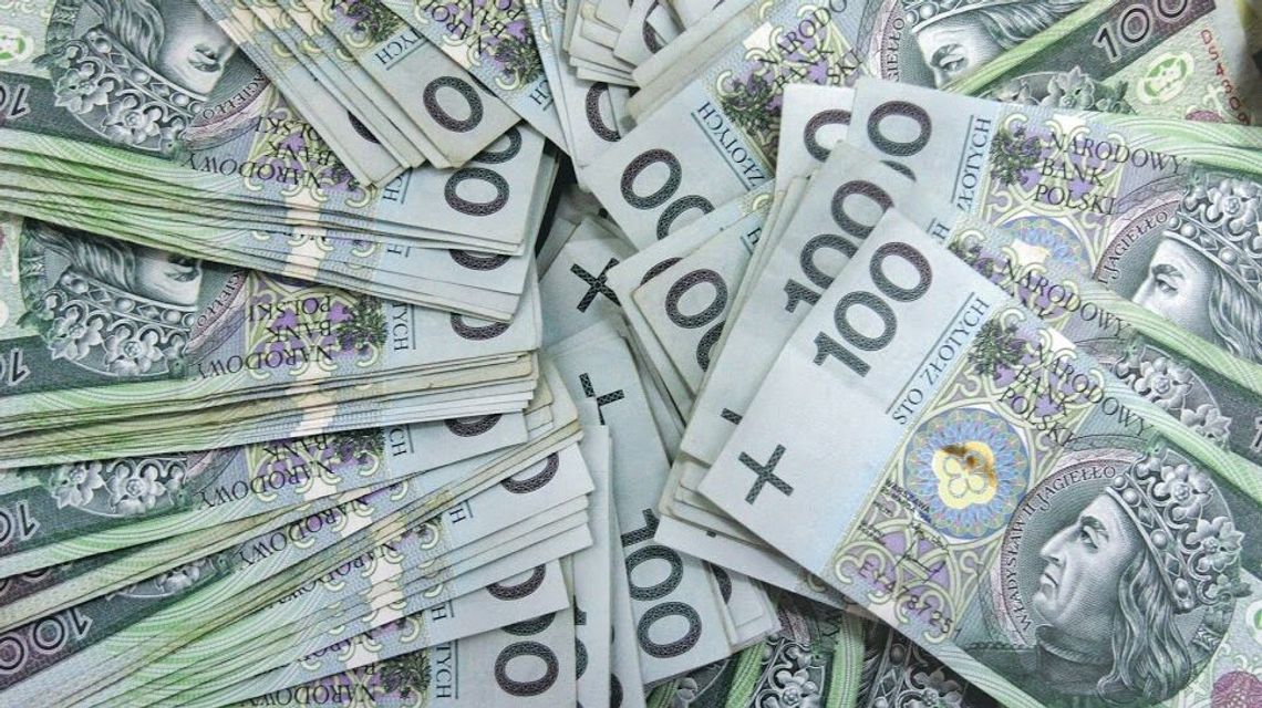 Lubelskie. "Policjant" zadzwonił na plebanię. "Pieniądze na rachunku są zagrożone"