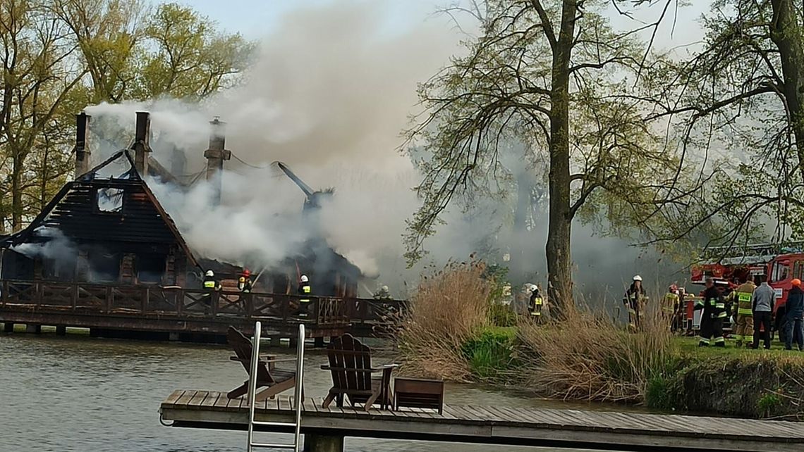 Lubelskie. Pożar w znanym hotelu i spa. Zdjęcia