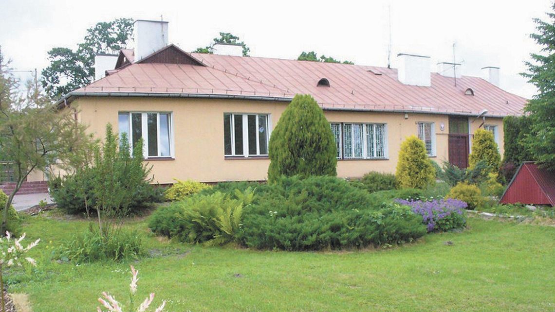 Lubelskie: Rodzice walczą z burmistrzem o szkołę 8-klasową. "Dla nas oznacza to likwidację"