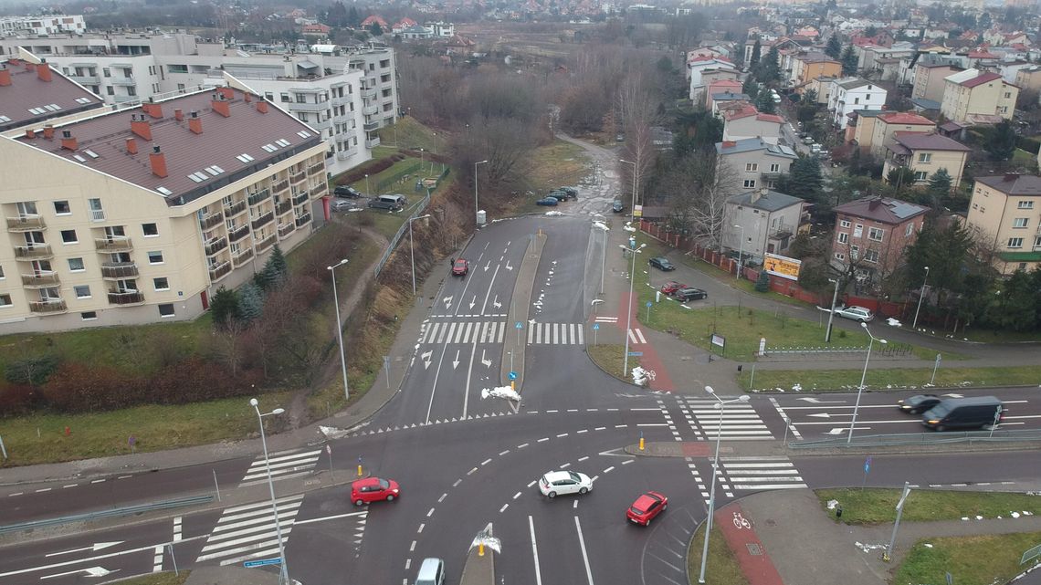 Lubelskie. Są pieniądze na nowe drogi. Wiemy, co się zmieni Lubelskie. Są pieniądze na nowe drogi. Wiemy, co się zmieni