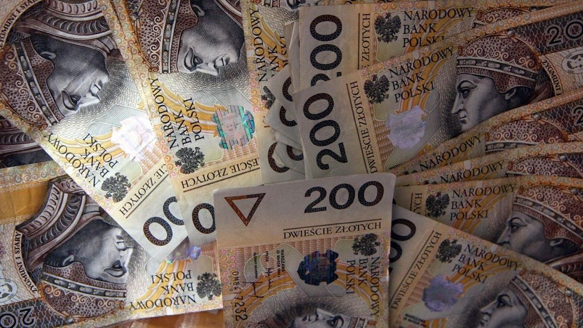 Lubelskie: Staruszka oddała 220 tysięcy złotych! Lubelskie: Staruszka oddała 220 tysięcy złotych!