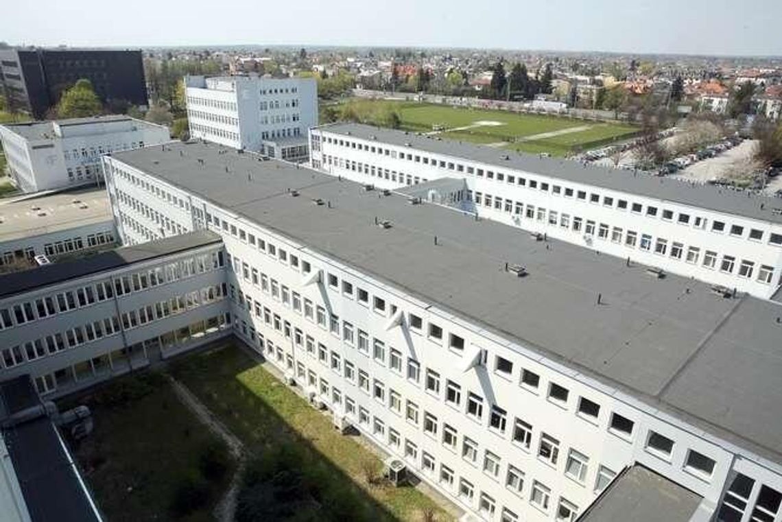 Lubelskie szpitale toną w długach. 472 zł na mieszkańca