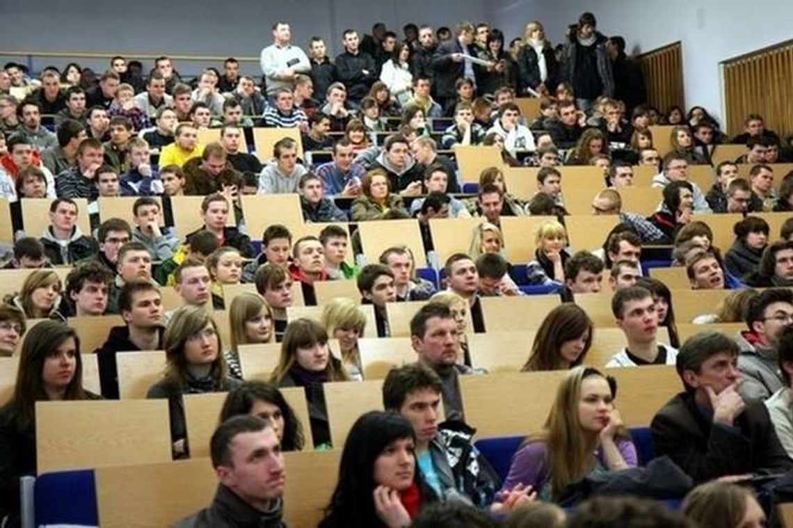 Lubelskie uczelnie rejestrują kandydatów na studia. Jakie są limity?