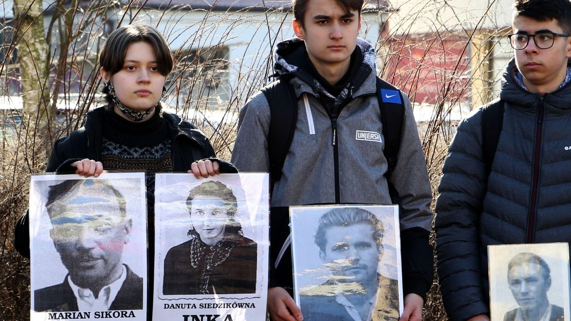 Lubelskie. Uczniowie chcą "Inki" na patronkę szkoły. Rolnicy wolą pilota