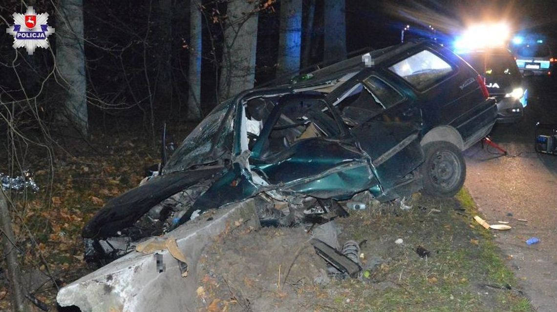 Lubelskie. Uderzyli w betonowy przepust. Jadący autem 18 i 20-latek byli pijani Lubelskie. Uderzyli w betonowy przepust. Jadący autem 18 i 20-latek byli pijani