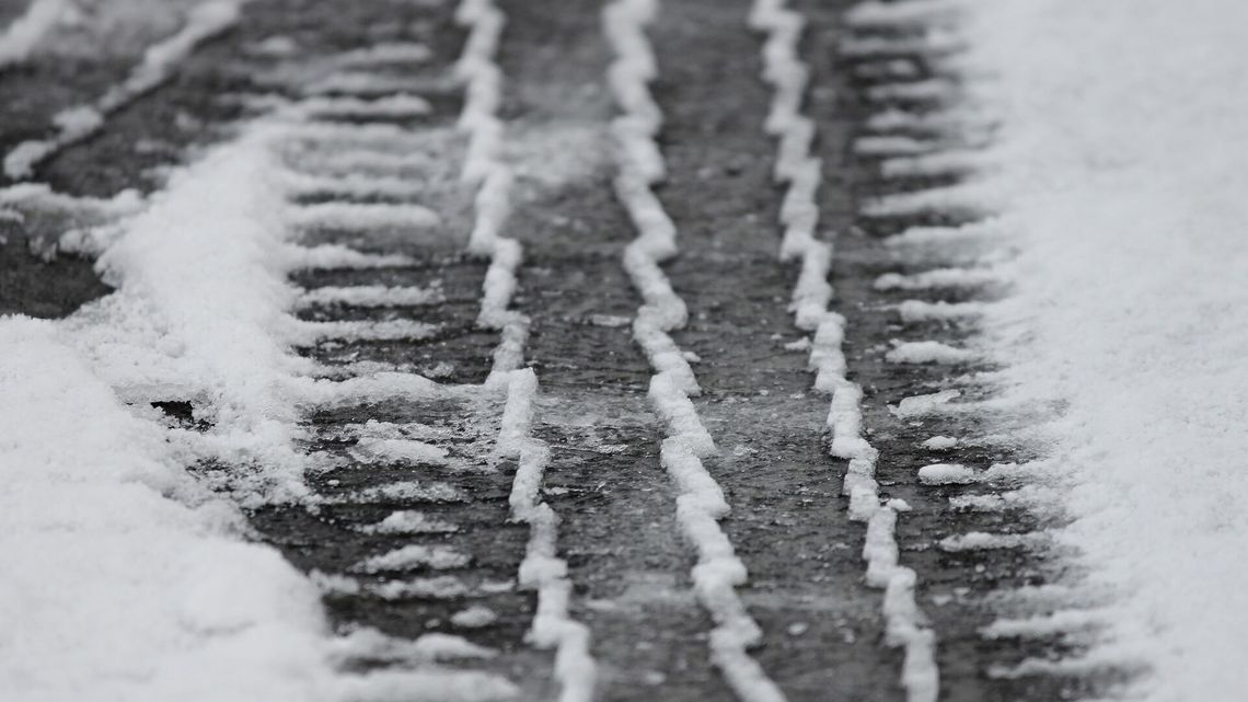 Lubelskie: Uwaga na śliskie chodniki i oblodzone ulice. Ostrzeżenie IMGW