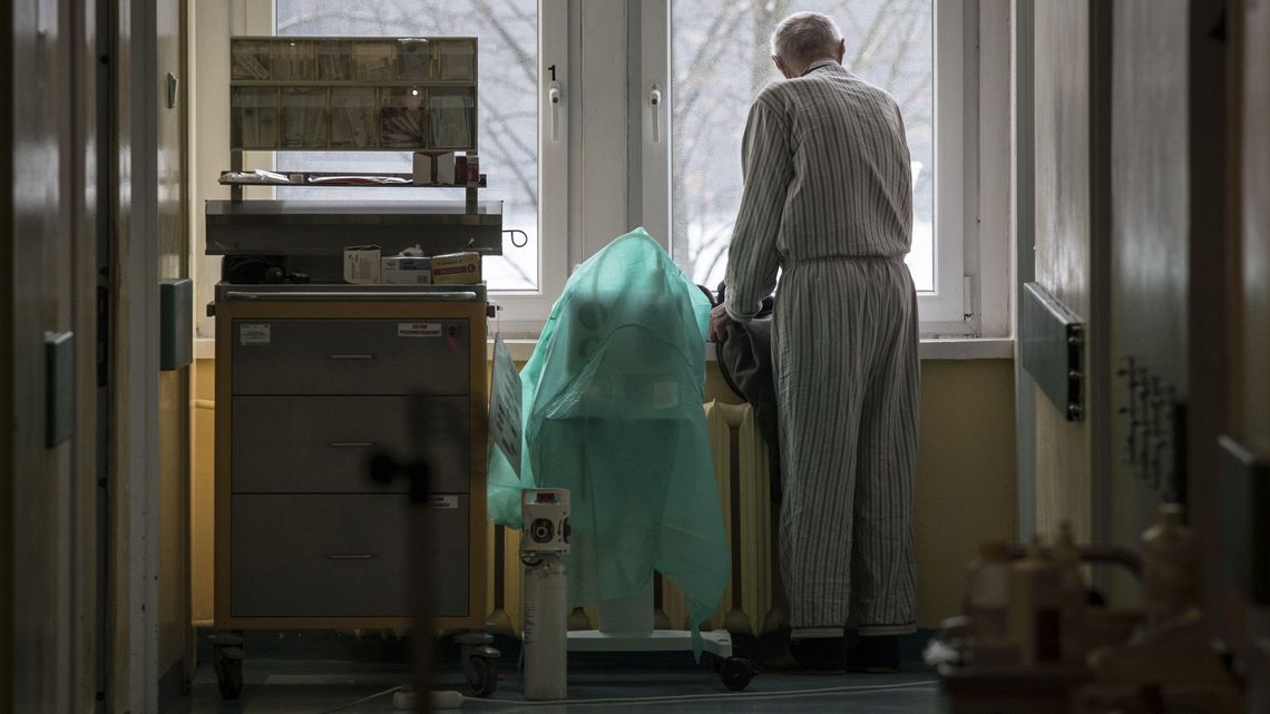 Lubelskie: Więcej miejsc w szpitalach dla zwykłych pacjentów