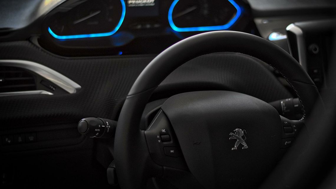 Lublin. 10-latek kierował peugeotem. Wiózł swoją matkę