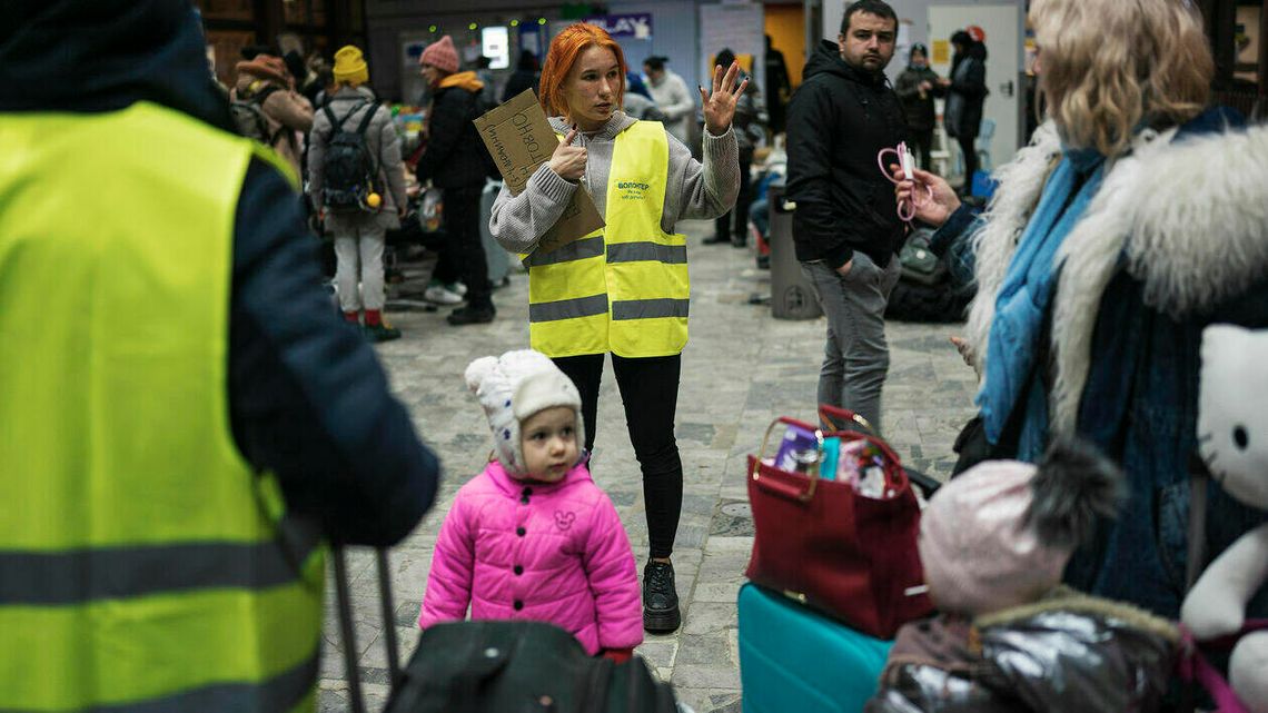 Lublin. 12 tys. telefonów, prawie 10 tys. posiłków. Wolontariusze podsumowali miesiąc Lublin. 12 tys. telefonów, prawie 10 tys. posiłków. Wolontariusze podsumowali miesiąc