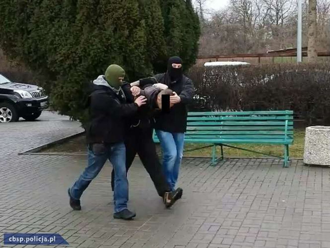 Lublin: 4 motocyklistów zatrzymanych za handel ludźmi (wideo)