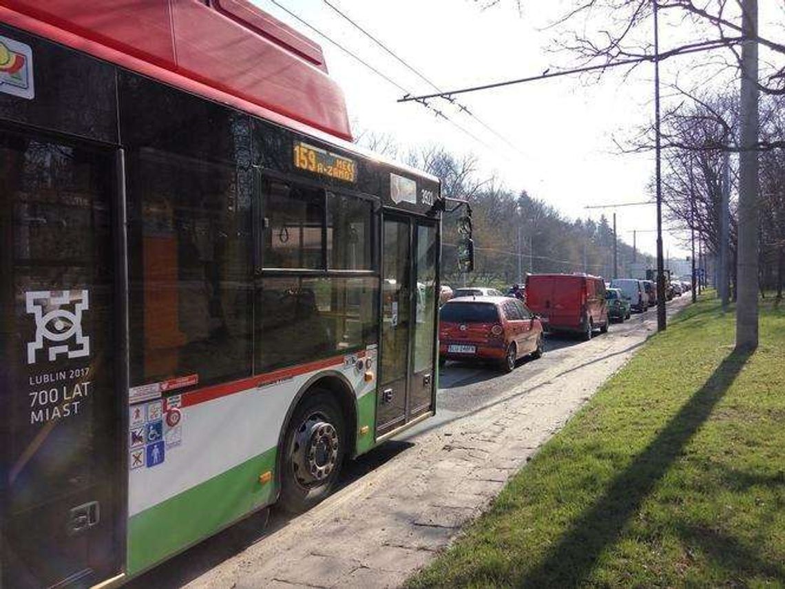 Lublin: Będą zmiany po porannym paraliżu na Czubach i Wrotkowie Lublin: Będą zmiany po porannym paraliżu na Czubach i Wrotkowie