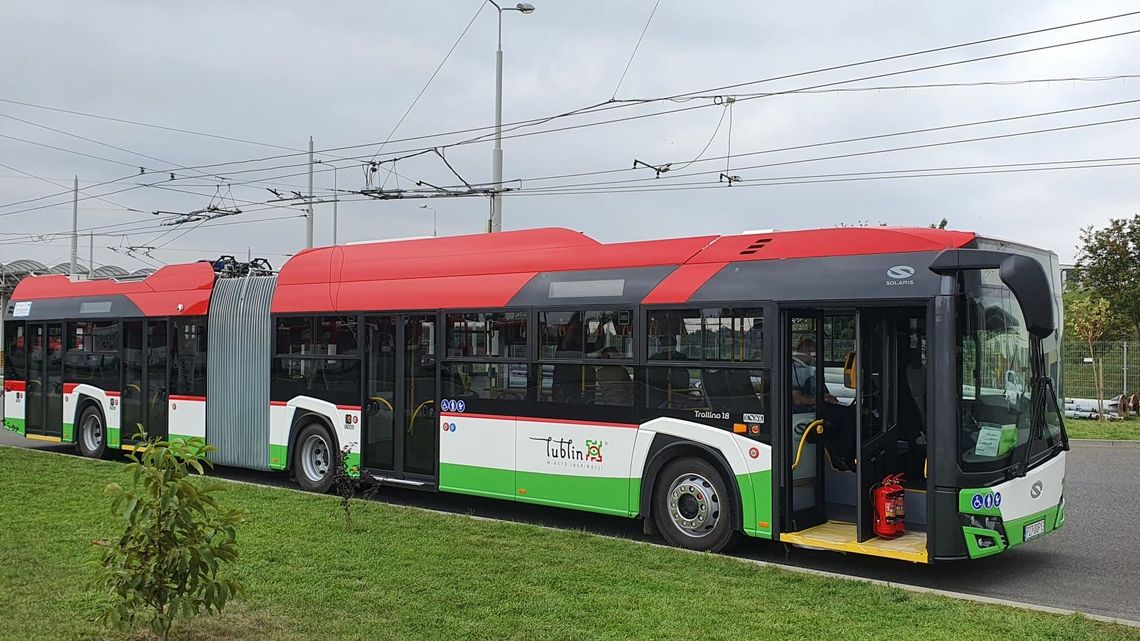Lublin: Bilonem w nowym trolejbusie jednak nie zapłacisz. Urzędnicy: Tak miało być