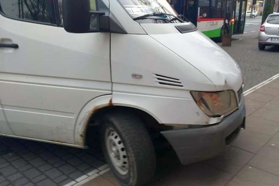 Lublin: Bus uderzył w autobus MPK na ul. Zamojskiej