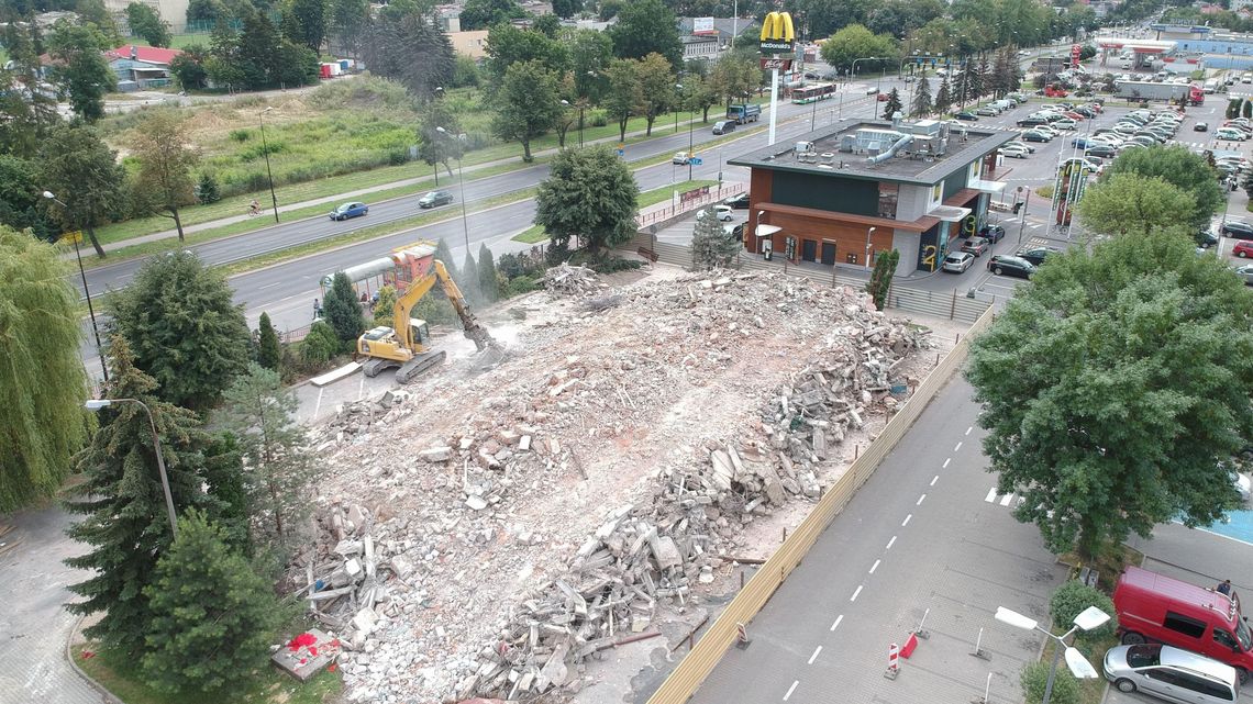 Lublin: Był wysłużony biurowiec, wyrośnie strzelisty akademik