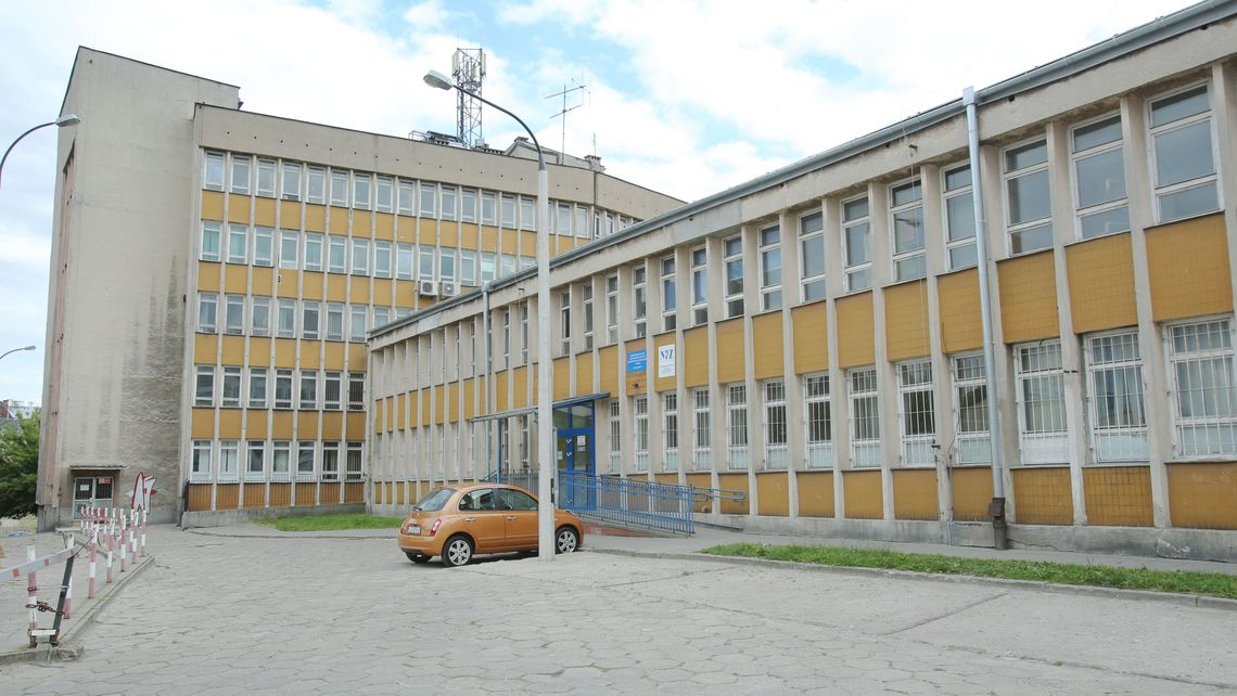 Lublin. Chcą mieszkań w dawnej stomatologii. Przeor chce zatrzymać inwestycję Lublin. Chcą mieszkań w dawnej stomatologii. Przeor chce zatrzymać inwestycję