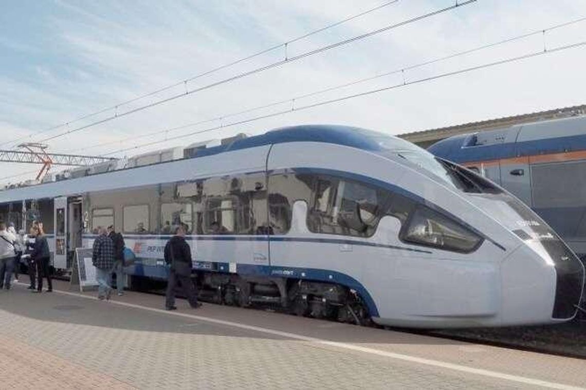 Lublin czeka na DARTa. Nie ma pewności, że będzie gotowy na czas Lublin czeka na DARTa. Nie ma pewności, że będzie gotowy na czas