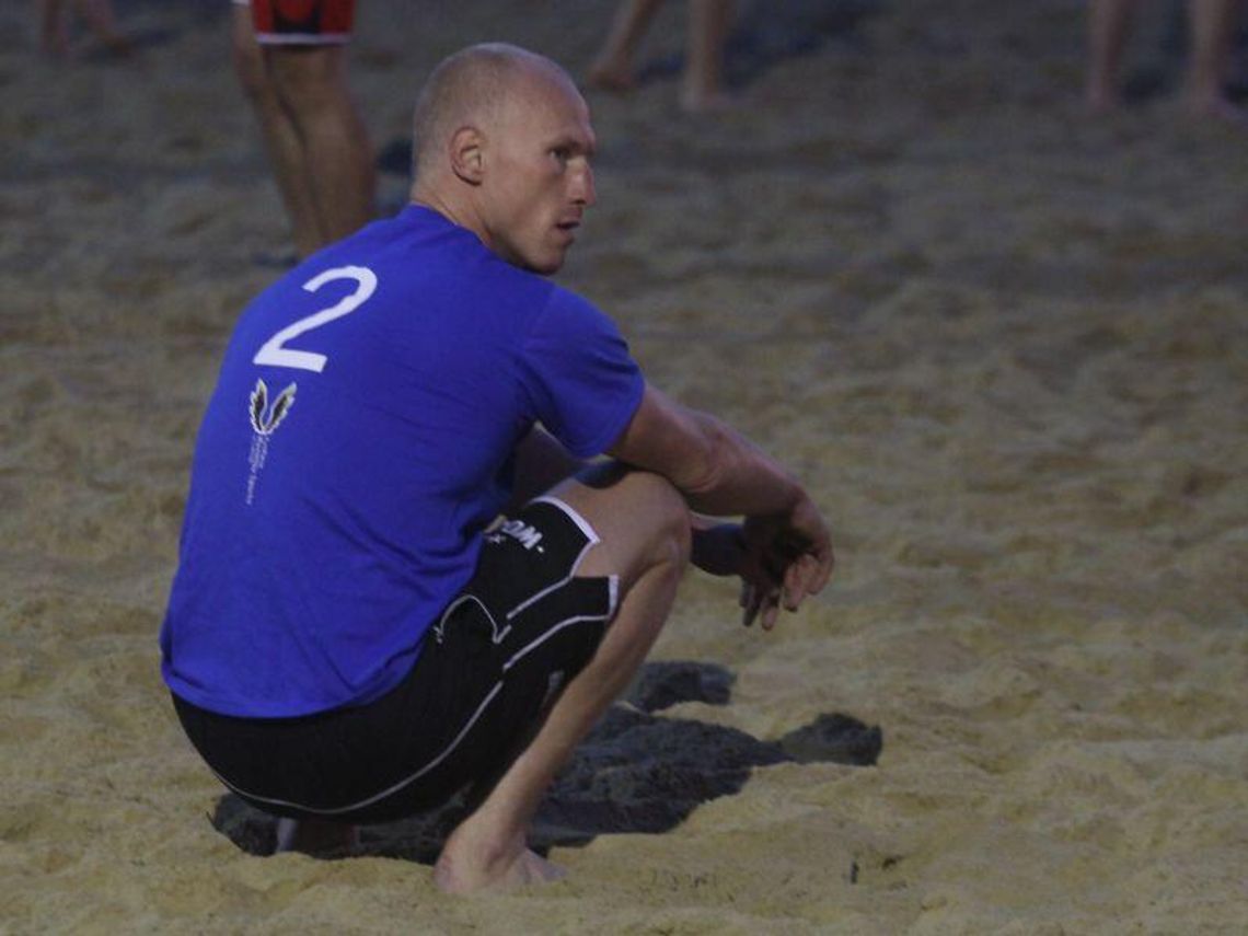 Lublin: \"Diablo\" Włodarczyk , Bąk, Iwan na beach soccer przed zamkiem