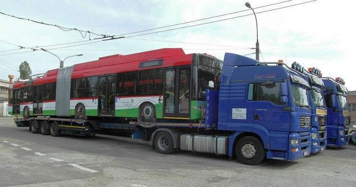 Lublin: Do zajezdni dotarły przegubowe trolejbusy. Jedyne w Polsce