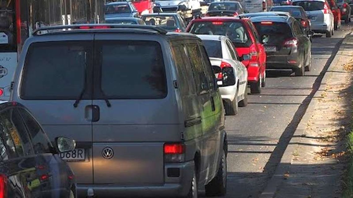 Lublin: Duże utrudnienia wokół ronda przy Zamku