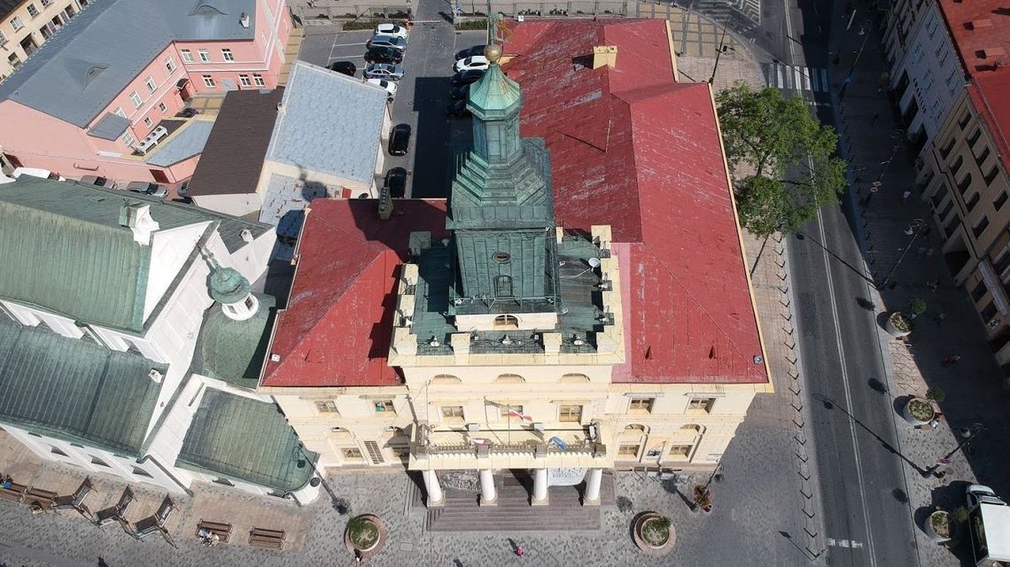 Lublin: Ile wydamy na dworzec, ile na żłobki, a ile na budki dla jerzyków