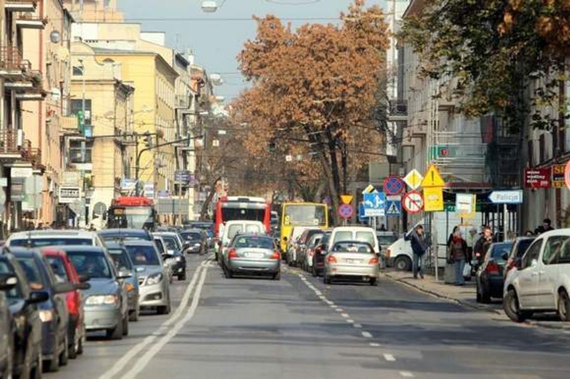 Lublin: Jeszcze większe utrudnienia od poniedziałku na ul. Narutowicza Lublin: Jeszcze większe utrudnienia od poniedziałku na ul. Narutowicza