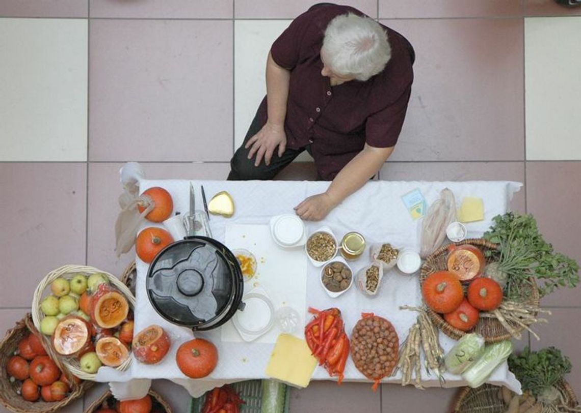 Lublin: Kiermasz z ekologiczną żywnością przed Zamkiem Lublin: Kiermasz z ekologiczną żywnością przed Zamkiem