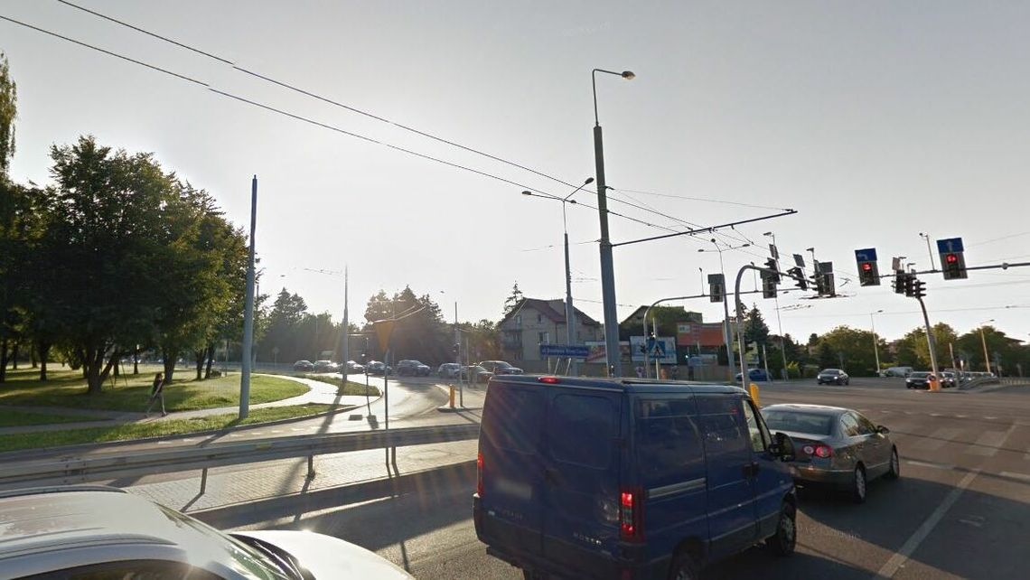Lublin. Kierowcy nie radzili sobie bez sygnalizacji. Miasto przestanie ją wyłączać