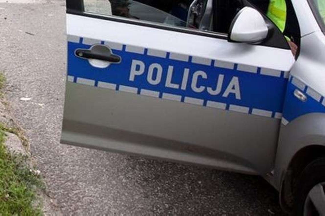 Lublin: Kolizja na Krochmalnej, honda wjechała w latarnię na Plewińskiego