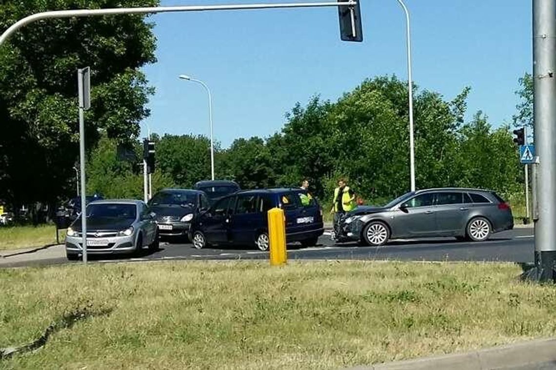 Lublin: Korki na al. Witosa po wypadku