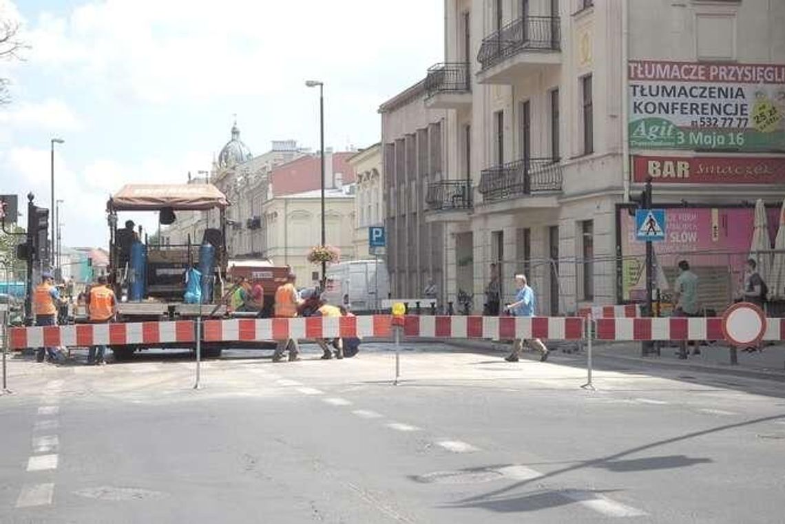 Lublin: Krakowskie Przedmieście i Chopina zamknięte dla ruchu Lublin: Krakowskie Przedmieście i Chopina zamknięte dla ruchu