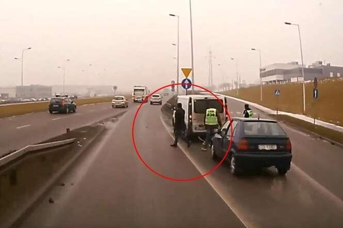 Lublin: Ku przestrodze. Ten pieszy miał dużo szczęścia [wideo]