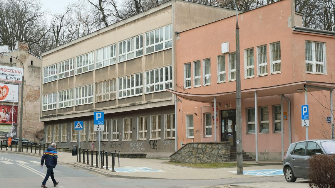 Lublin. Miał kosztować grube miliony, ale nowy miejski biurowiec może nie powstać