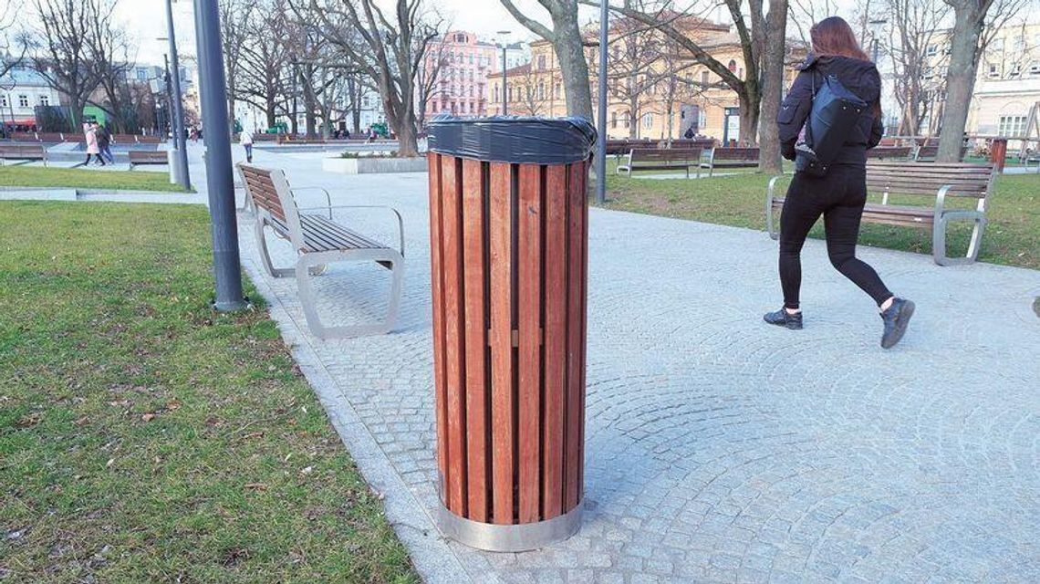 Lublin: Miasto nie wybrało firmy, która będzie opróżniać kosze w parkach, skwerach i na placach