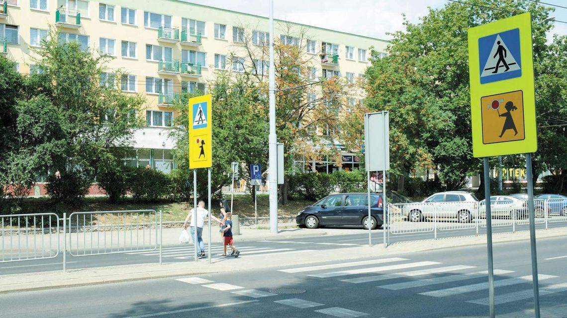 Lublin: Mieszkańcy wywalczyli światła na ruchliwej ulicy. Jednak nie powstaną Lublin: Mieszkańcy wywalczyli światła na ruchliwej ulicy. Jednak nie powstaną