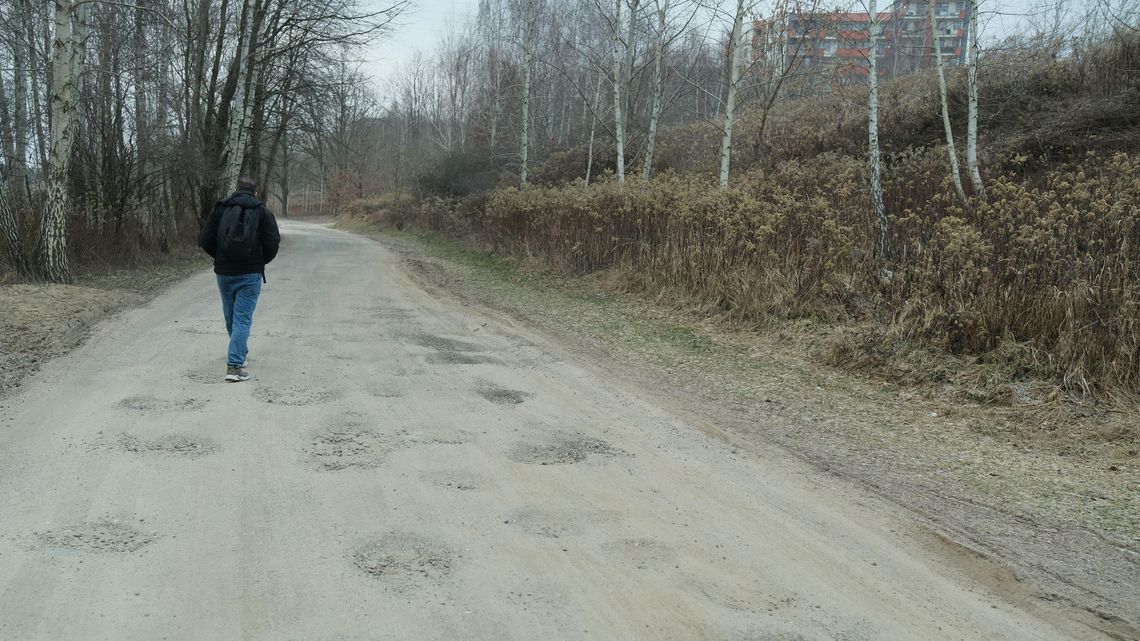 Lublin. Mieszkaniec prosi o remont ulicy Węglinek