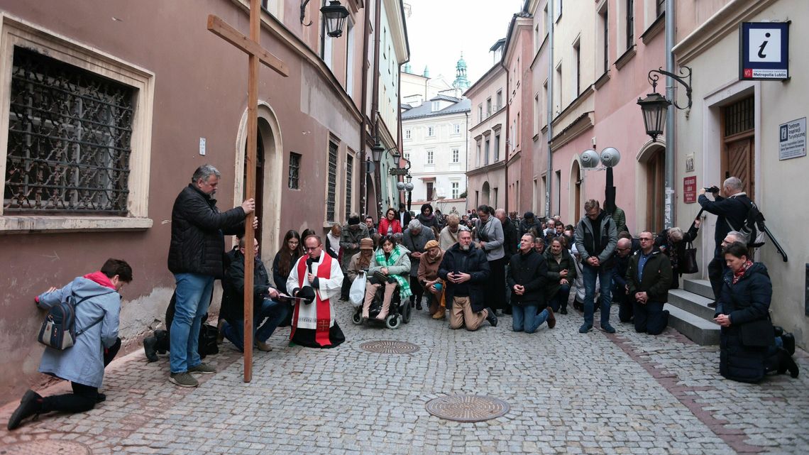 Lublin. Modlili się w intencji osób uzależnionych