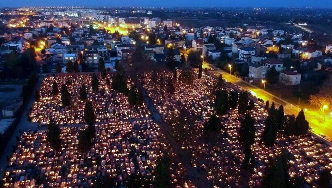 Lublin: Mogiły przy ul. Unickiej poczekają na odnowienie. Było za drogo