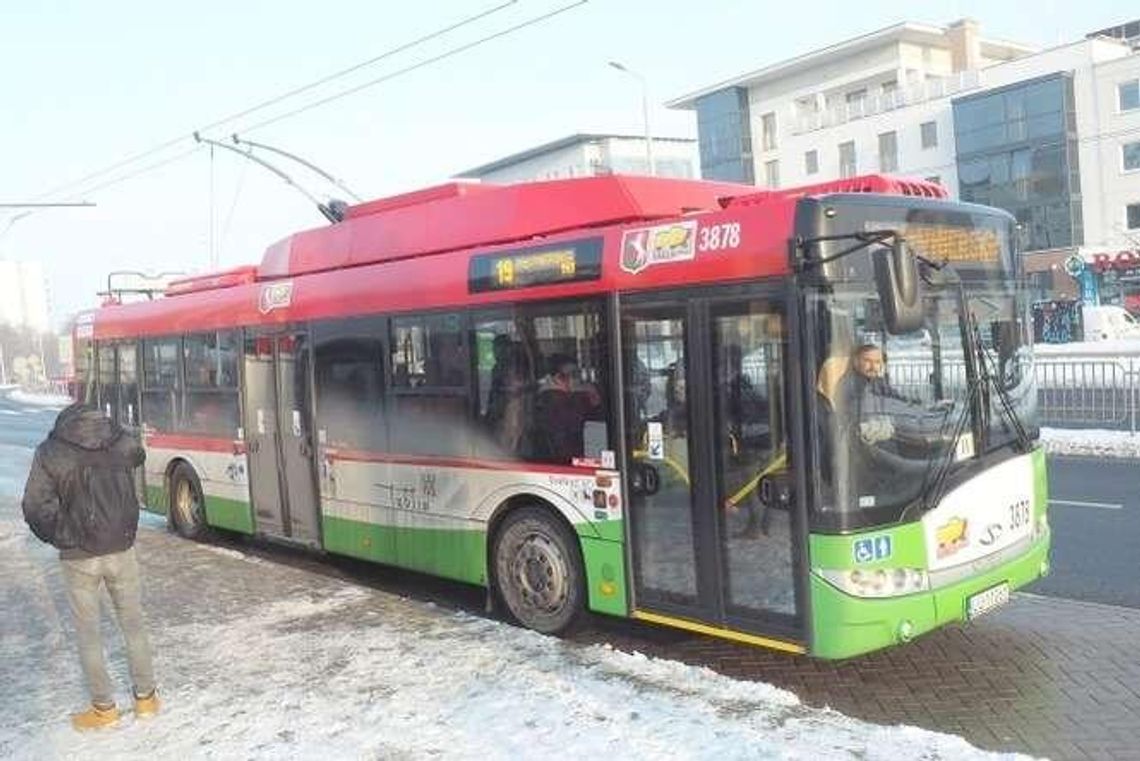 Lublin: Na linii "19" od dzisiaj jeździmy trolejbusem